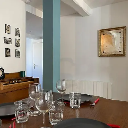 Centre Historique - Au Coeur De La Cathedrale Apartment