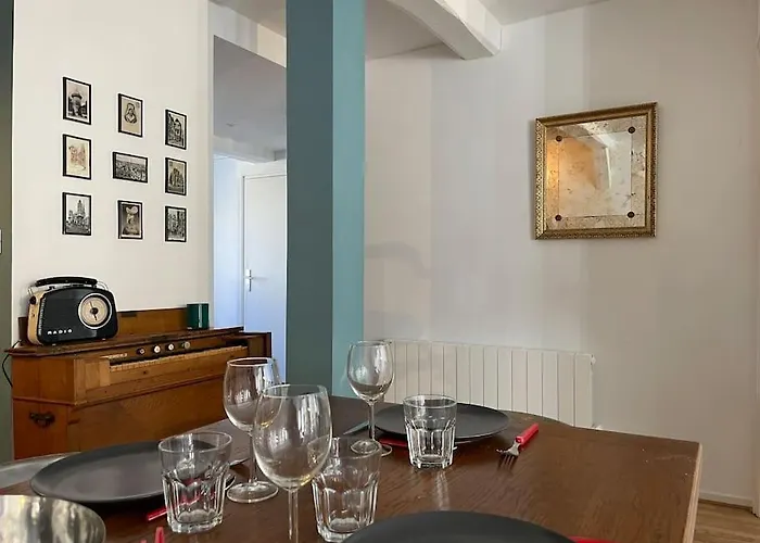 Centre Historique - Au Coeur De La Cathedrale Apartment